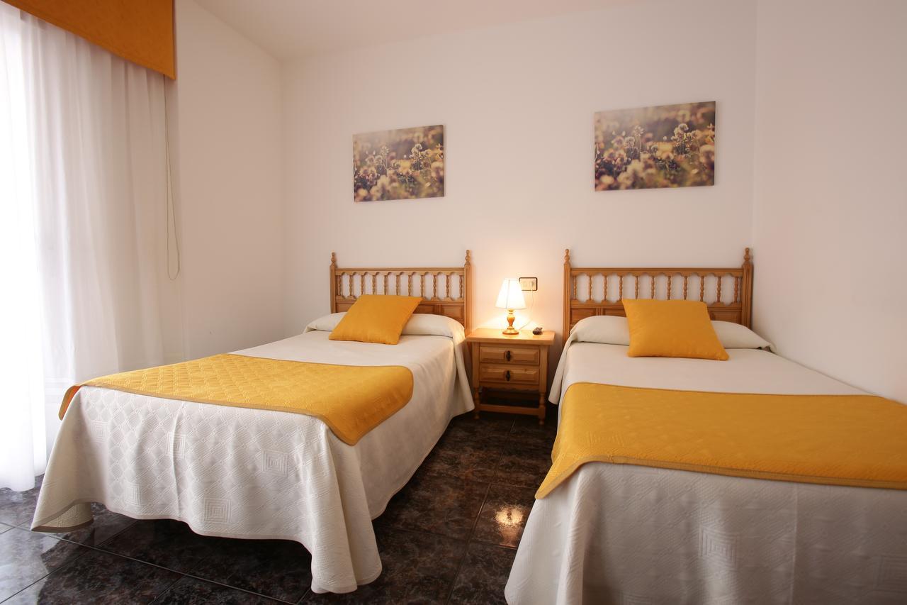 Hostal San Roque Портоново Екстериор снимка