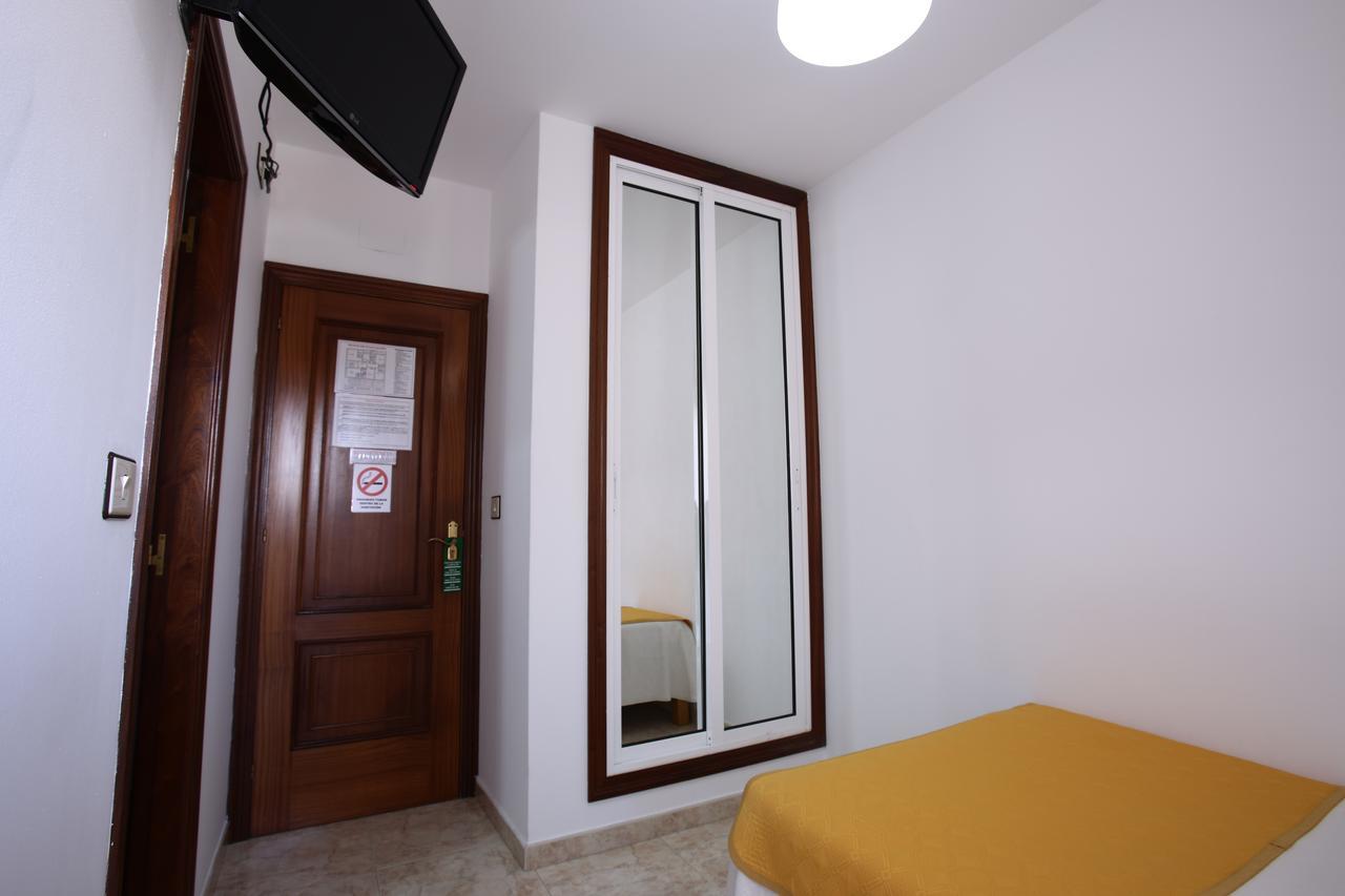 Hostal San Roque Портоново Екстериор снимка