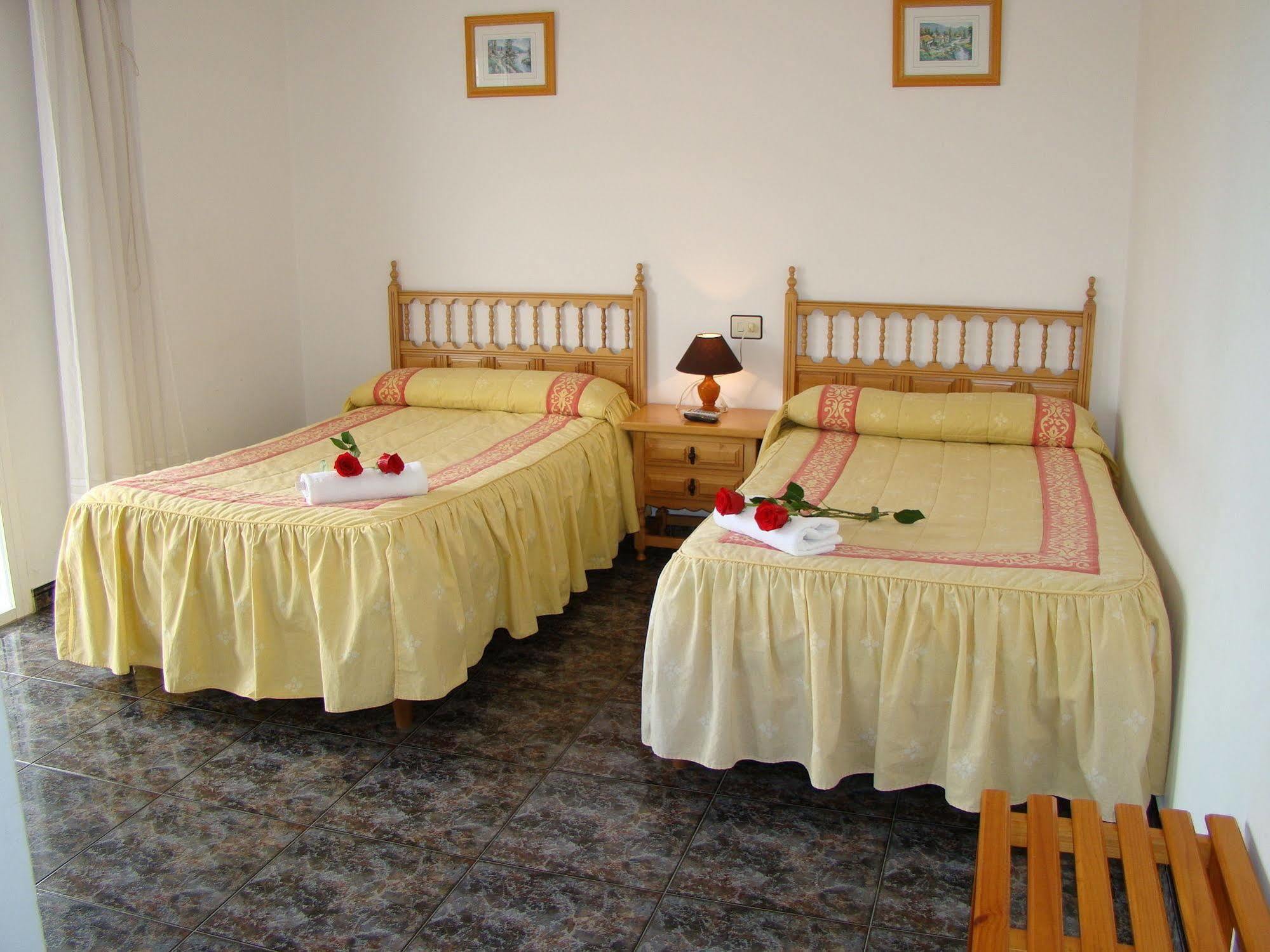 Hostal San Roque Портоново Екстериор снимка